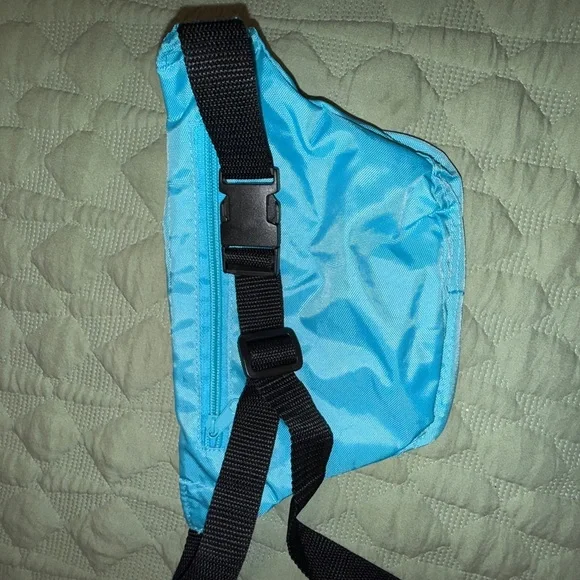 AXO Blue Belt Bag/Fanny Pack - Picture 9 of 10